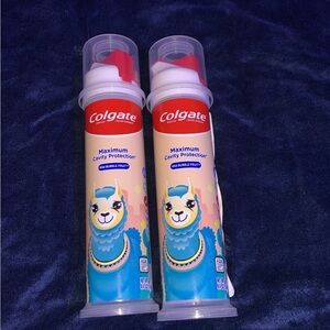 Colgate Mild Bubble Fruit Cavity Protection Llama Toothpaste